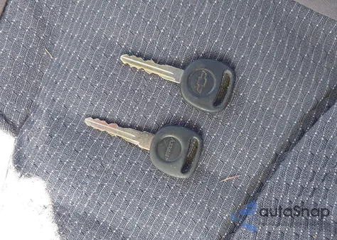 2003 Chevrolet S-10 from USA, damaged, VIN 1GCCS14HX38152936